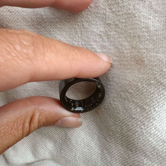 Ultrahuman ring black - Picture 3 of 4